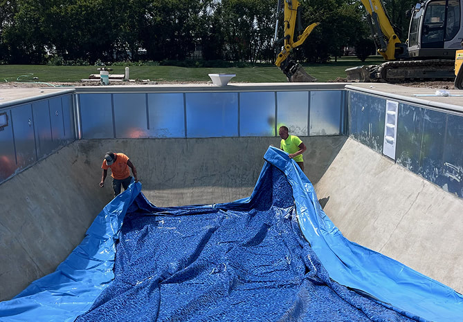 Why Choose a Vinyl Inground Pool?